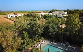 Chateau Hermitage De Combas Servian