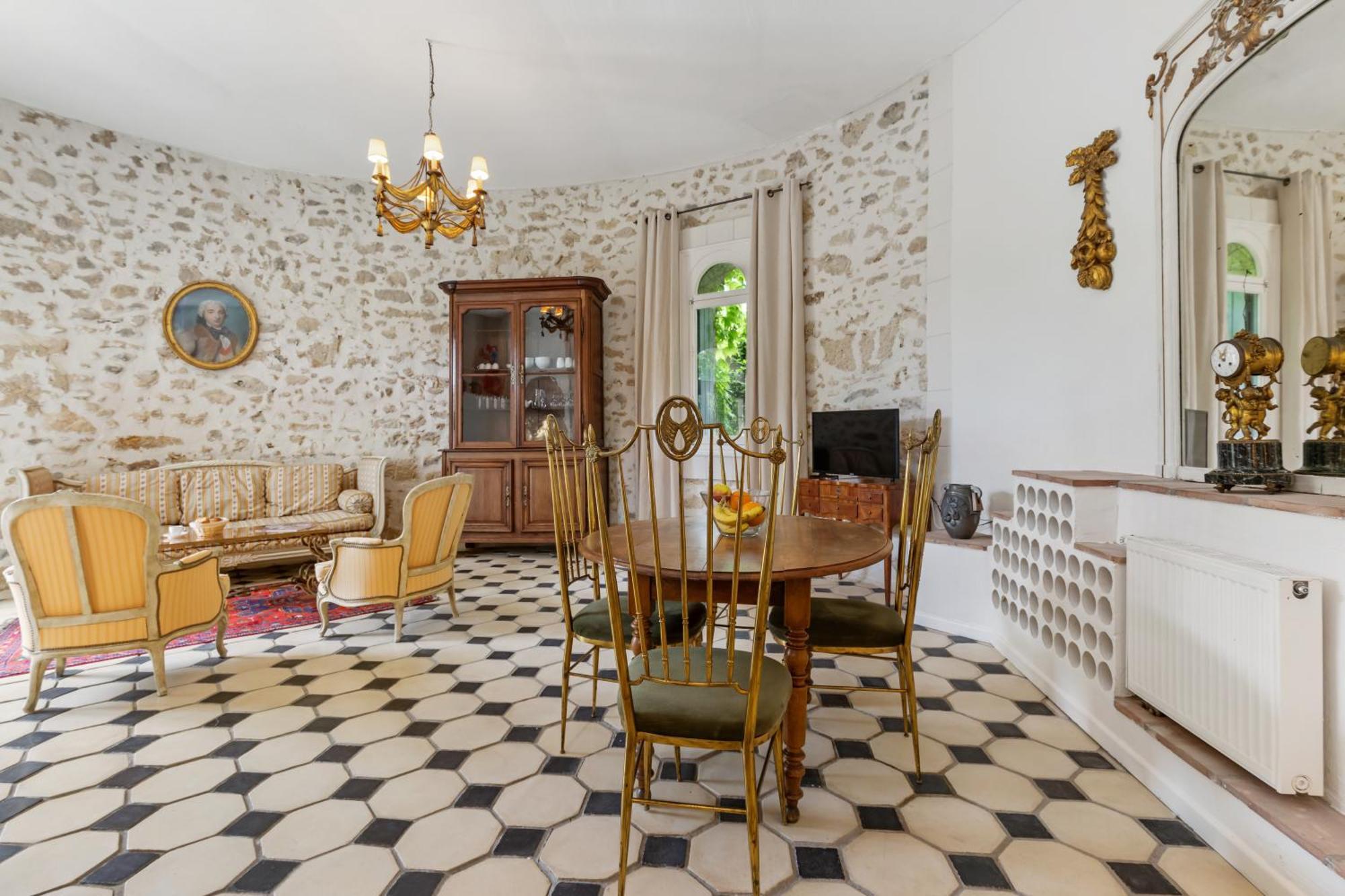 Chateau Hermitage De Combas Aparthotel Servian Buitenkant foto