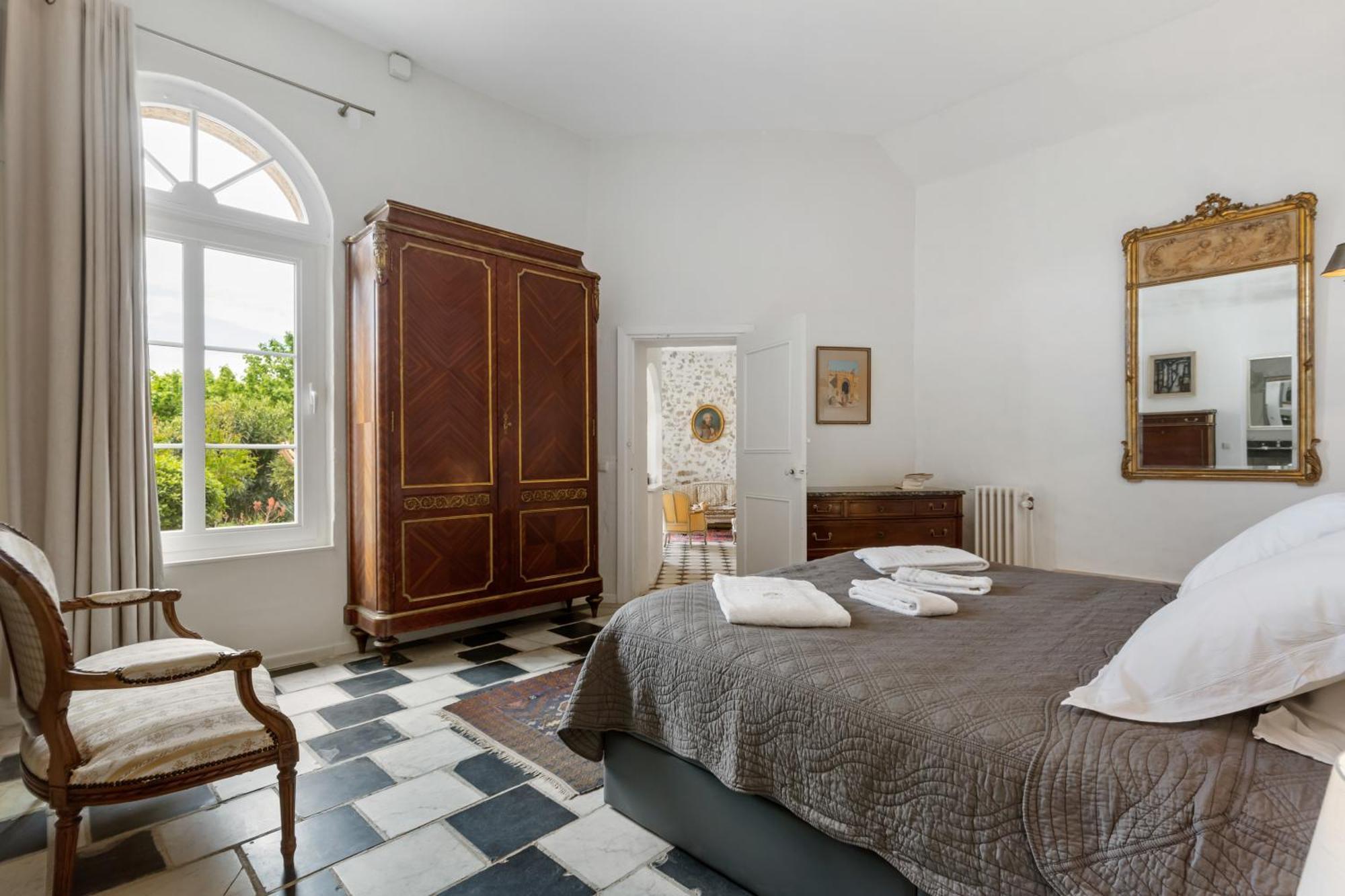 Chateau Hermitage De Combas Aparthotel Servian Buitenkant foto