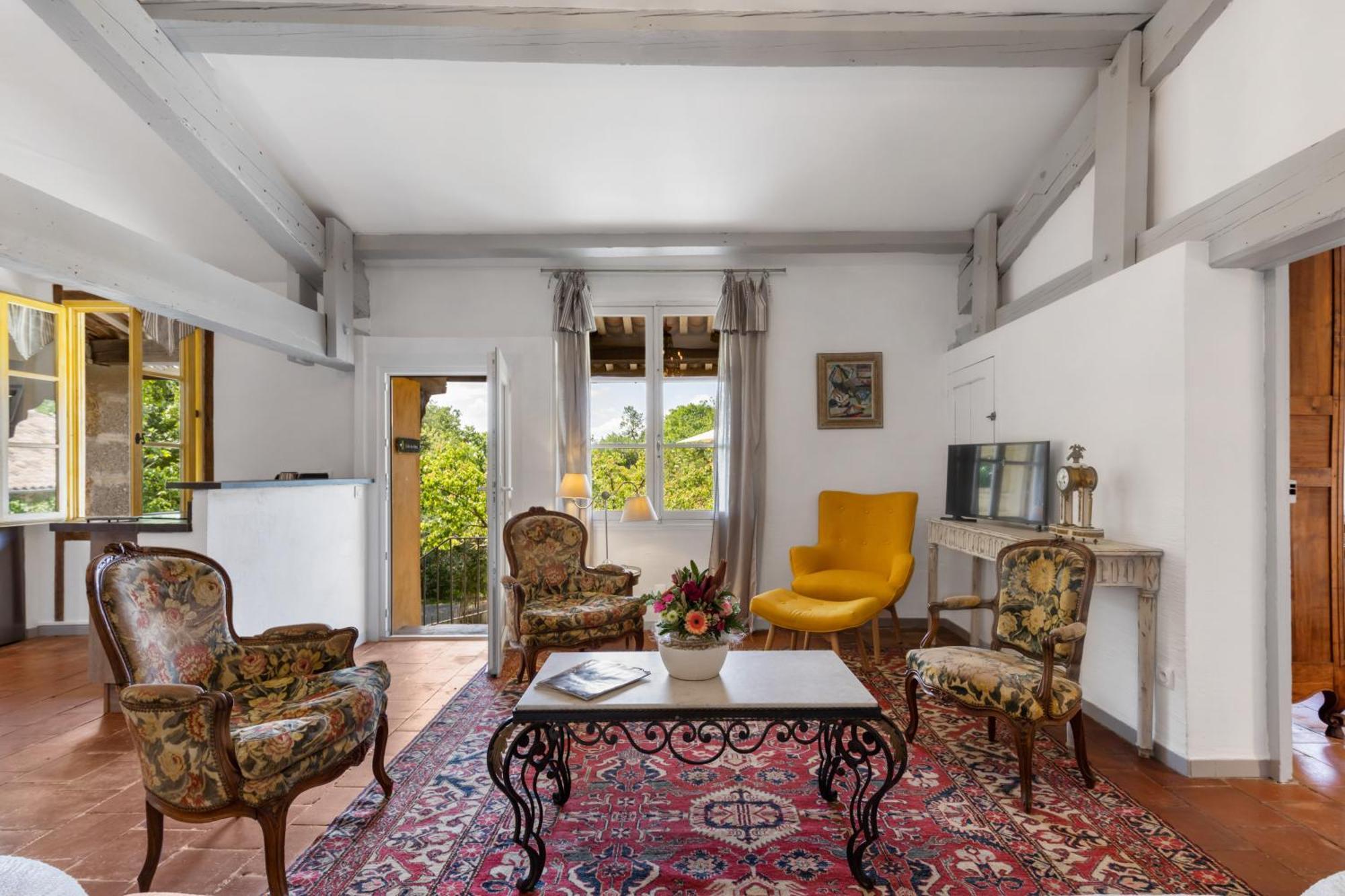 Chateau Hermitage De Combas Aparthotel Servian Buitenkant foto